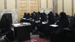 بیش از ۲۰ محفل غدیرانه ویژه بانوان در حرم حضرت معصومه(س)