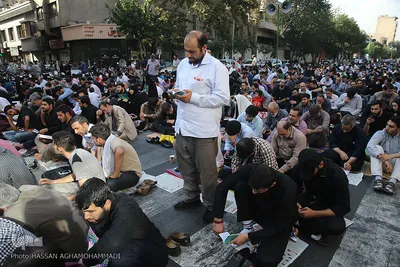 دعای عرفه در حسینیه صنف لباس فروشان تهران