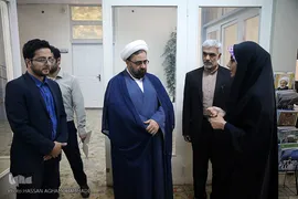 
بازدید حجت‌الاسلام والمسلمین حبیب رضا ارزانی، دبیر ستاد عالی کانونهای فرهنگی و هنری مساجد کشور از تحریریه ایکنا