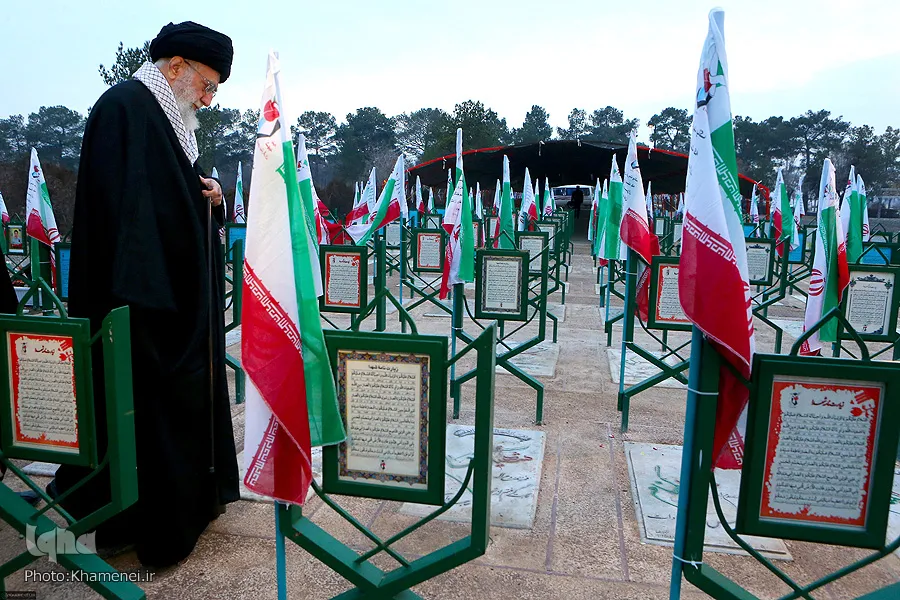 Líder Supremo renueva su compromiso con los ideales del Imam Jomeini