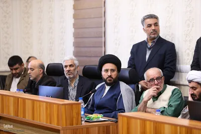 آیین رونمایی ویژه‌نامه «رایحه»، با محوریت نکوداشت حجت‌الاسلام والمسلمین محسن قرائتی