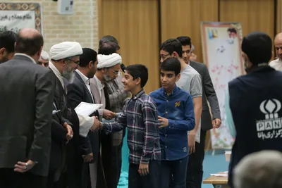 آئین تجلیل از دانش آموزان و فرهنگیان برگزیده مسابقات قرآن عترت و نماز