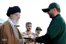 مراسم دانش آموختگی دانشجویان افسری و تربیت پاسداری دانشگاه امام حسین(ع) 