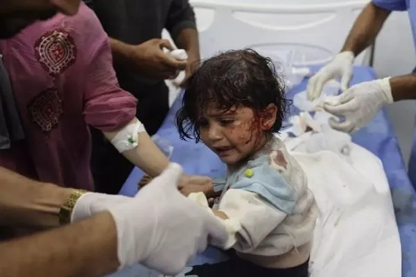 Massacre de Rafah: ataques aéreos israelenses matam pelo menos 40 palestinos deslocados