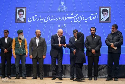 نشست خبری رئیس مجلس شورای اسلامی