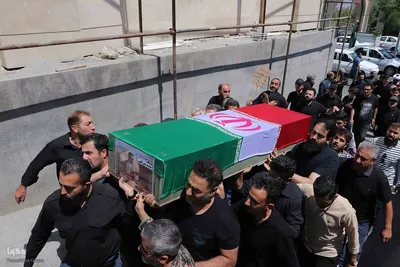 تشییع پیکر دو شهید قرآن آموز در تبریز