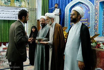 آیین اختتامیه چهل و دومین دوره مسابقات سراسری قران کریم در قزوین