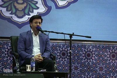 همایش رویش‌های قرآنی انقلاب اسلامی در تبریز