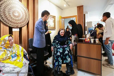 نمایشگاه هنر همای