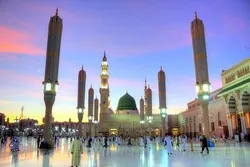 Des équipements modernes installés dans la mosquée du Prophète pour éviter les encombrements 