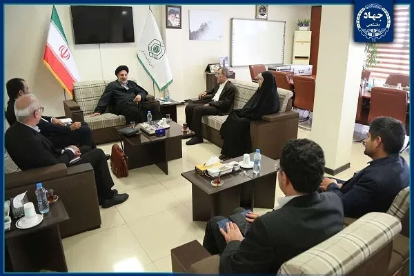 برگزاری نشست مشترک رؤسای سازمان اوقاف و جهاددانشگاهی