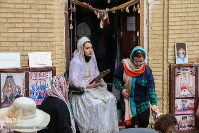 مسافران نوروزی آرامگاه حافظ