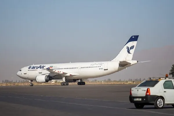 زائران اربعین با سفر هوایی از شهرکرد عازم نجف می‌شوند
