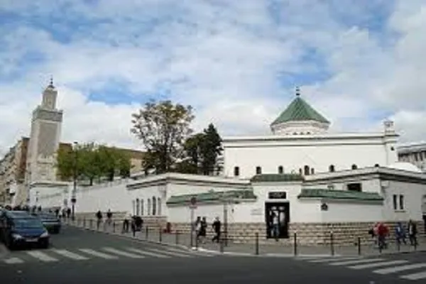 Mosquée de Paris : l’Aïd-el-Adha aura lieu le 16 juin