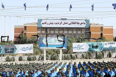 حضور و سخنرانی رهبر انقلاب در مراسم دانش‌آموختگی دانشجویان دانشگاه امام حسین (ع)
