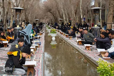 آیین جزءخوانی قرآن در گذر فرهنگی چهارباغ اصفهان