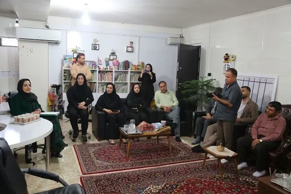 دیدار رئیس سازمان بهزیستی با فرزندان مرکز «هانای پاکان ولات» در سنندج