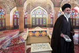 آیت‌الله سید احمد حسینی خراسانی، نماینده مردم خراسان رضوی در مجلس خبرگان رهبری