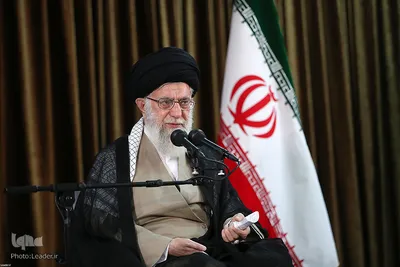 دیدار وزیر امور خارجه، سفیران و مسئولان نمایندگی‌های ایران در خارج از کشور با رهبر انقلاب