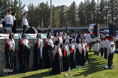 اجتماع عظیم همخوانی سرود سلام فرمانده در بیرجند