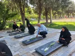 تجدید میثاق خبرنگاران و غبارروبی گلزار شهدای ملایر