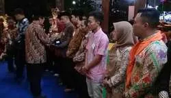 Bupati Puji Kota Ungaran Nyaman, Desa Kemambang Juara I Tingkat Kabupaten