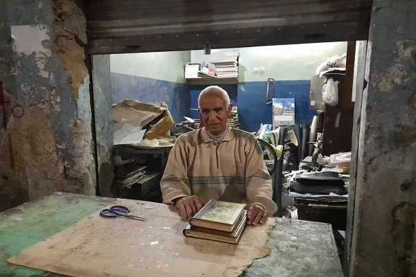 Mısır’da Kur’an-ı Kerim’in ciltlenmesi ve sahafçılık