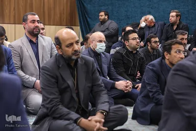  تشییع پیکر مرحوم عماد افروغ در مسجد دانشگاه تهران
