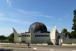 Innenminister will 76 Moscheen kontrollieren