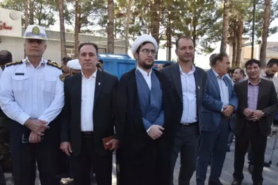 عکس | گلباران و عطر افشانی گلزار مطهر شهدای شهرستان خرم‌آباد