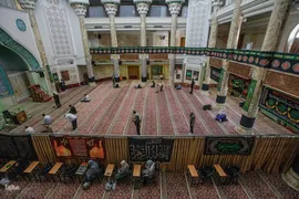 مسجد امام صادق میدان فلسطین