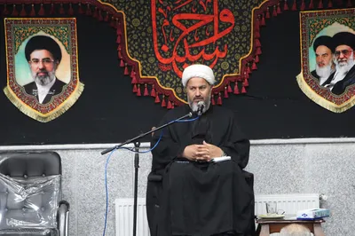 مراسم سوم امام شهید در ملایر