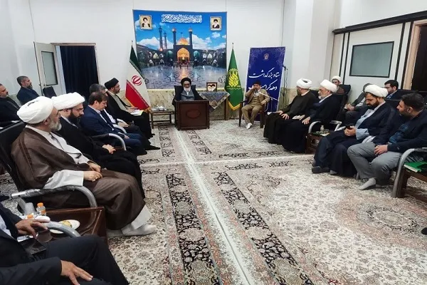«با شما سربلندیم»؛ شعار دهه کرامت