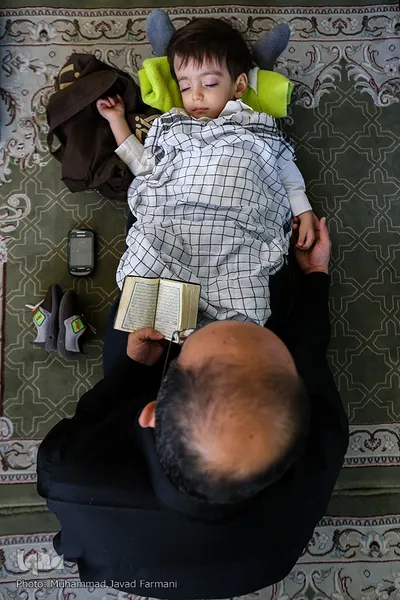 اعمال ام داوود در آخرین روز اعتکاف دانشگاه تهران