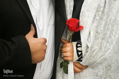 برگزاری مراسم ازدواج دانشجویی در جوار شهدای گمنام دانشگاه تهران
