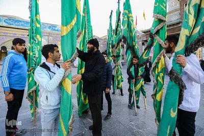 آیین تعویض پرچم سیدالکریم در شب ولادت آن حضرت