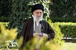Ayətullah Xamenei `Təbiət Həftəsi` münasibətilə ağac əkib - FOTO