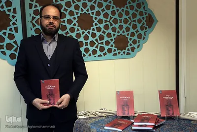 آیین رونمایی از کتاب «صبح‌بخیر آقای نویسنده» تالیف حسین زحمتکش زنجانی