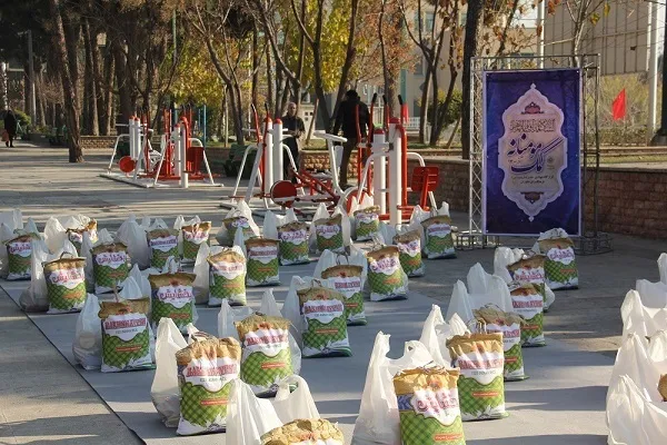 حال و هوای دوستی و مهربانی در تابستان 1401 تهران