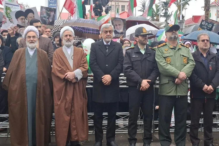 حضور حماسی مردم در راهپیمایی 22 بهمن جنگ نرم و عملیات روانی دشمن را شکست داد