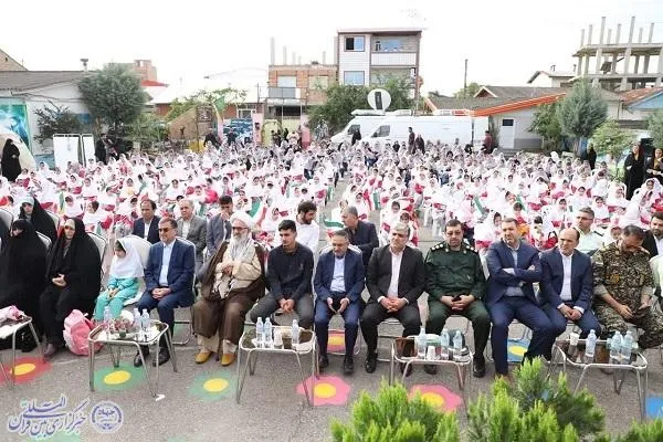 آیین استانی بازگشایی مدارس مازندران در مدرسه ابتدایی شاهد قائمشهر با حضور دختر شهید بلباسی