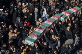 تشییع 280 شهید گمنام همزمان با سالروز شهادت حضرت زهرا در کشور