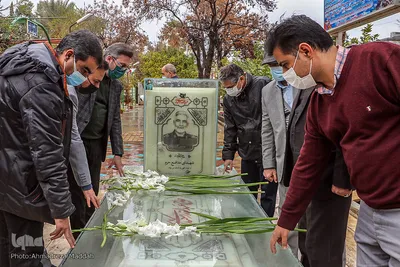 مراسم غبارروبی گلزار شهدای مدافع حرم در شیراز‎‎