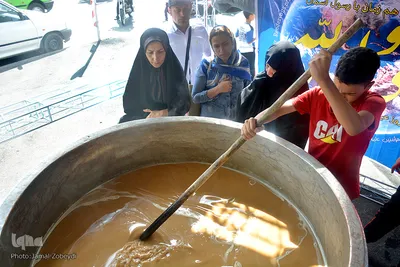 آیین پخت سمنو به مناسبت عید غدیرخم
