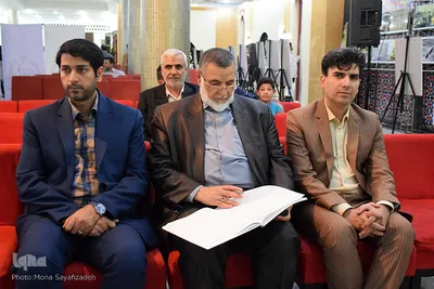 رضا کیانی مشاور هنری استاندار خوزستان و ناصر سودانی مدیر دانشگاه امیرالمومنین(ع) اهواز 
