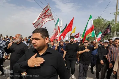 تشییع دریابان پاسدار شهید علیرضا تنگسیری در آبادان