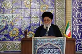 حضور حماسی مردم در تشییع رهبر شهید آغاز راه نوین است