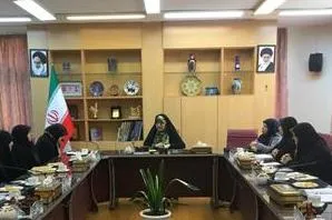 مدیریت حوزه علمیه کمک کند تا زنان ایرانی بیشتر دیده و شنیده شوند