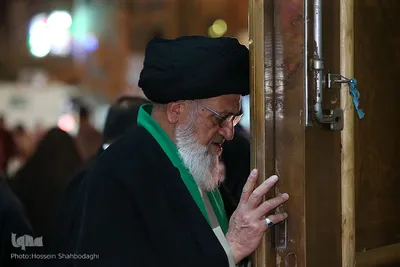 حرم فاطمه معصومه(س) در شب میلاد امام علی(ع)