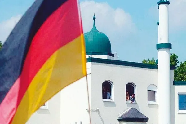 Germania: moschea riceve lettera intimidatoria